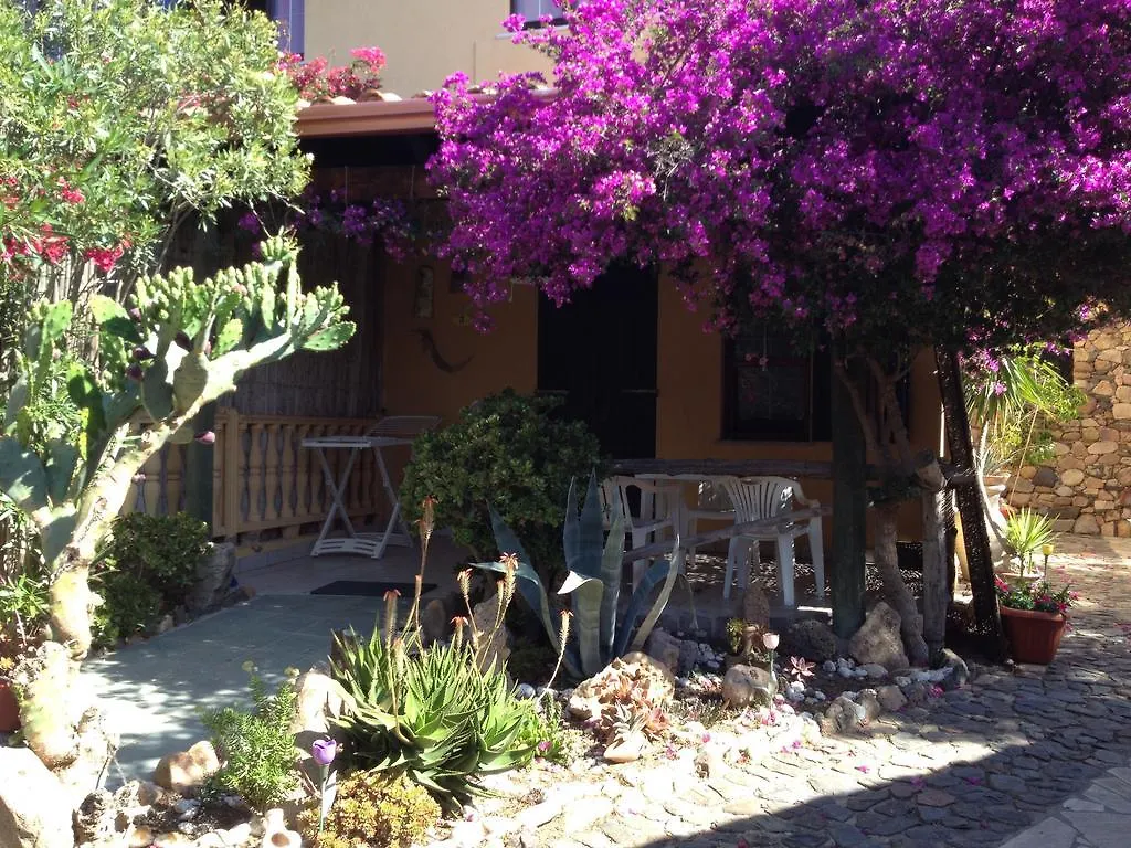 Villa Il Ruscello SantʼAnna Arresi Alloggio per agriturismo